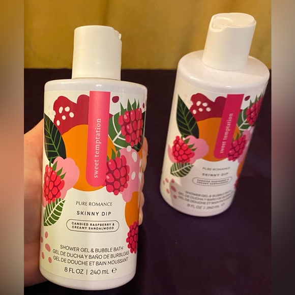 NEW PURE ROMANCE Set Of 2 Sweet Temptation Shower Gel Cranberry & Sandalwood 🥰 - Picture 4 of 6